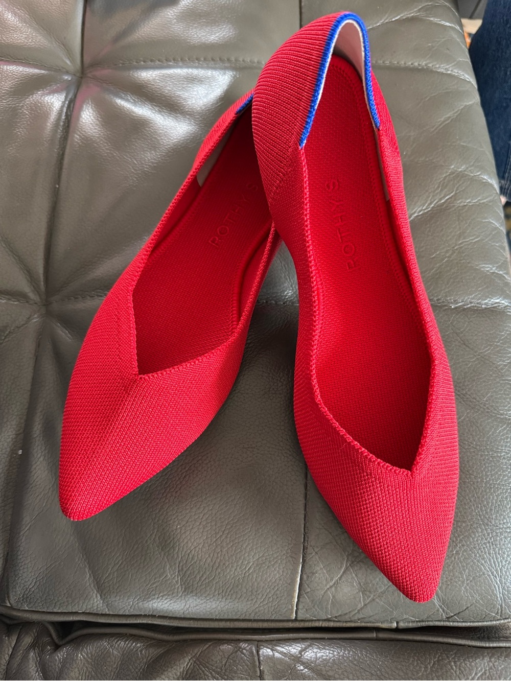 Rothy's Red Pointed Knit Flats with Blue Trim